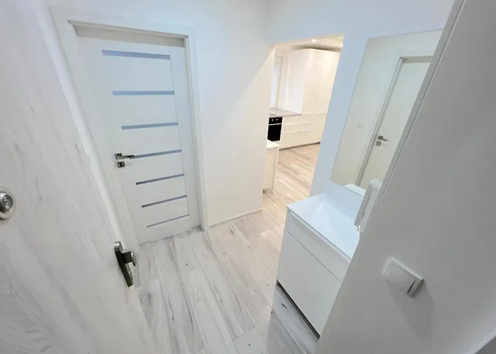 Krasny - V Novom Meste ברטיסלאבה